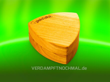 Gleichdick Wooden Grinder, two-part