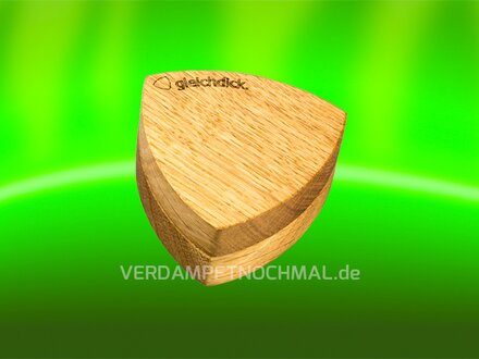 Gleichdick Wooden Grinder, two-part Oak