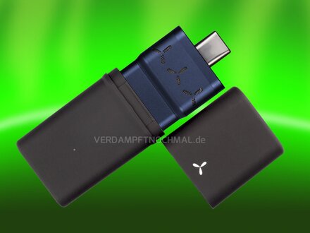 Airvape X in its shell cover