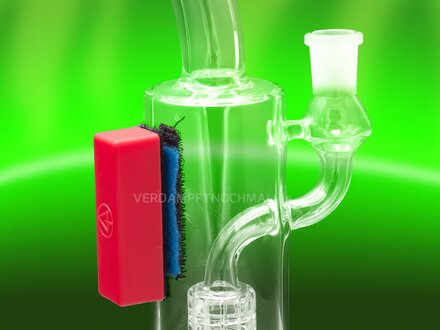 BoroBuddy&trade; Magnetic Glass Bong Cleaner Standard